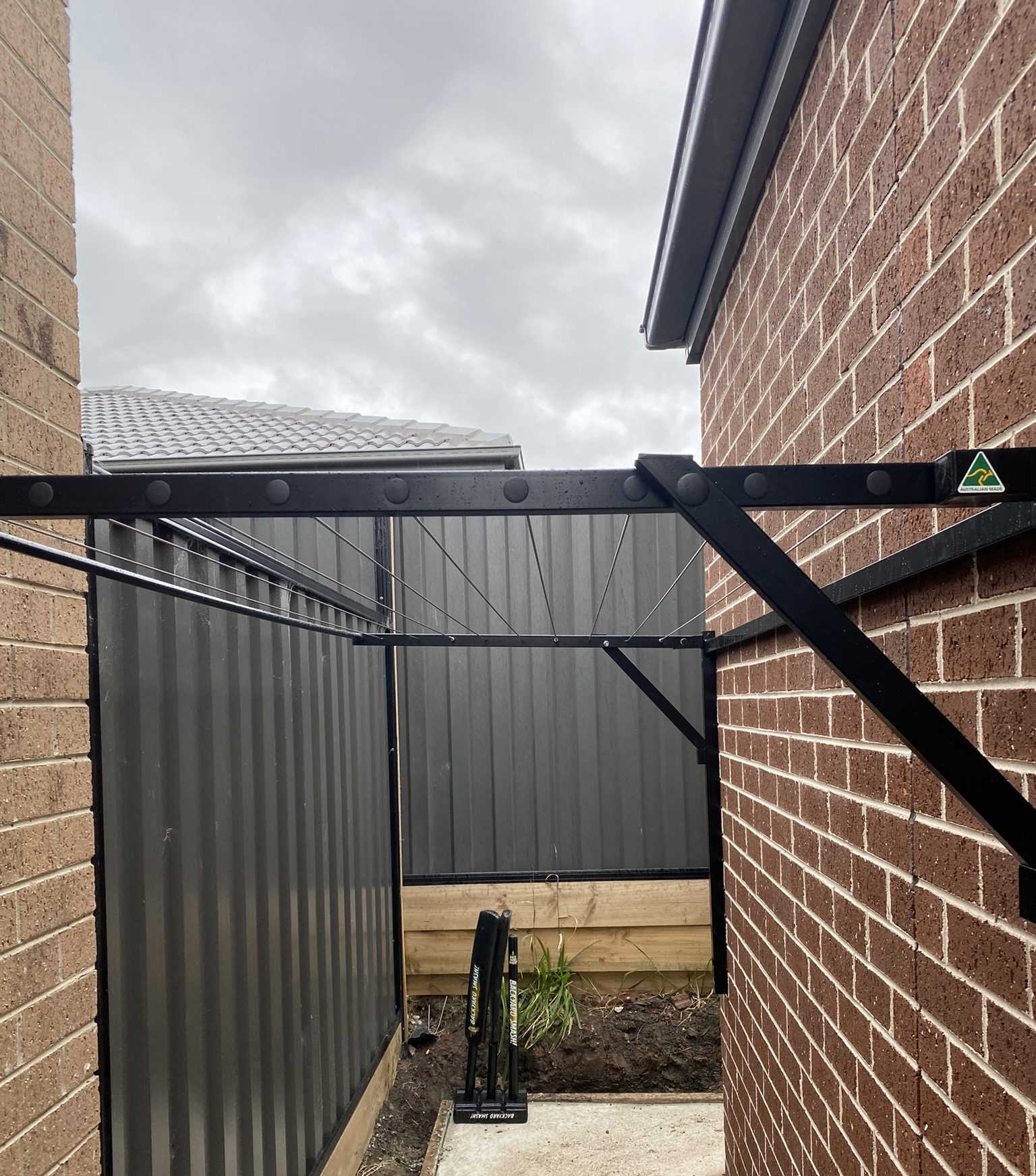 Aussie Made Clotheslines and Fence Installation